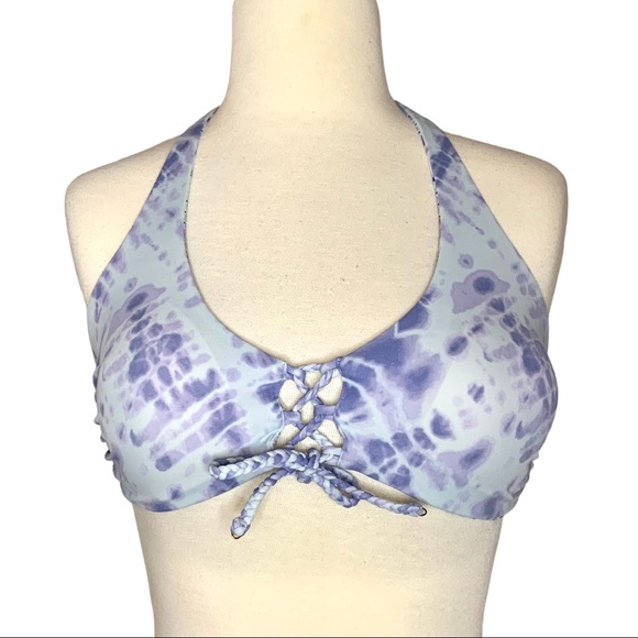 Victoriaโs Secret | Medium Bikini Top- Reversible Abstract Aztec / Blue Tie Dye - Picture 6 of 13